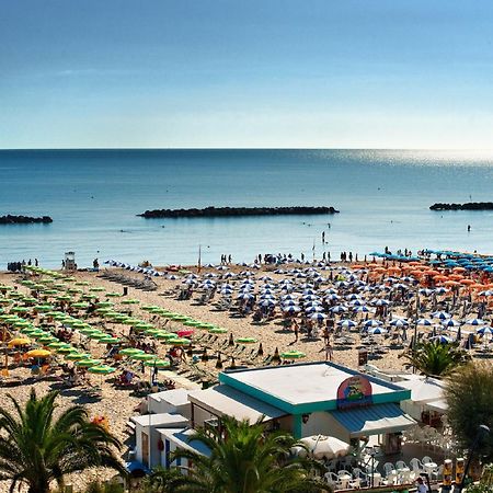 Hotel Continental San Benedetto del Tronto Exteriér fotografie